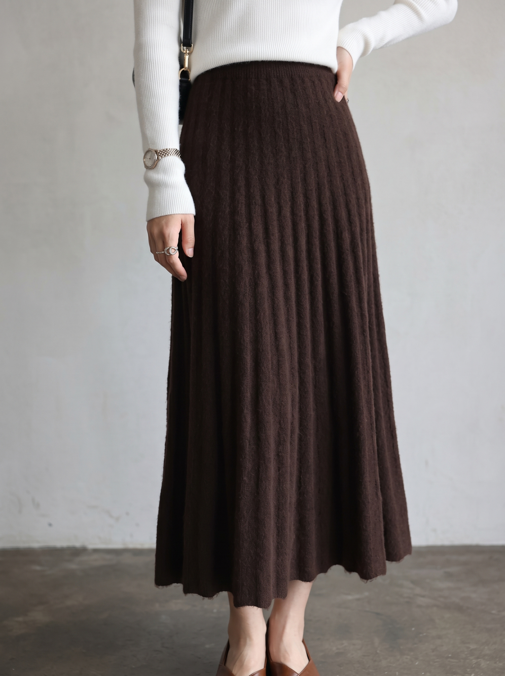 Full Pleated Knit Midi Skirt, waistband and pleat detail